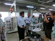 2012年8月タカラベルモント大阪工場で製造現場視察CIMG2491.JPG