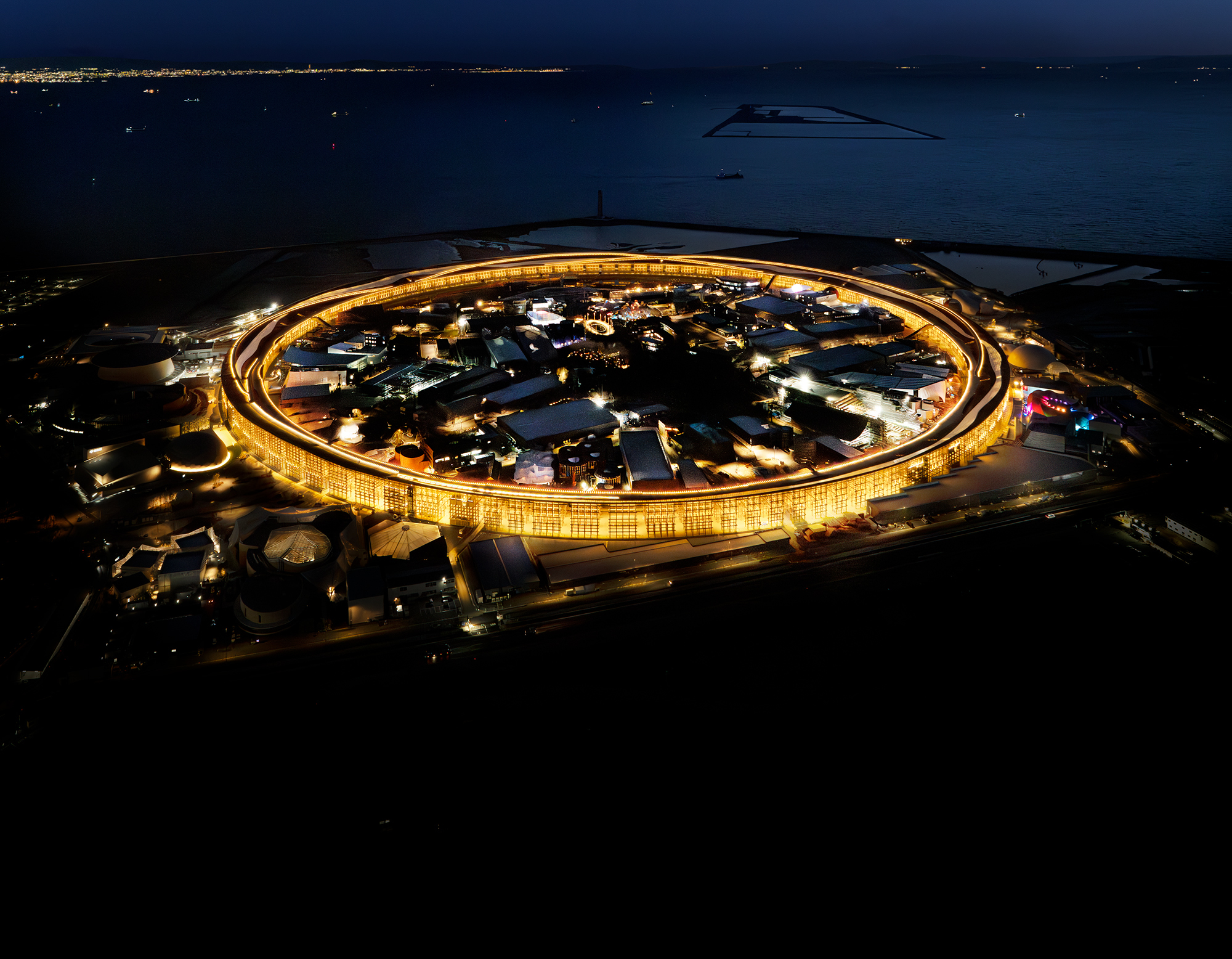 2025�N���E�֐�����